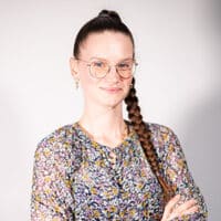 Ilona Assistante communication